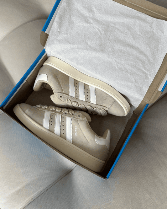 Tênis Campus 00s Bege em Couro Legítimo